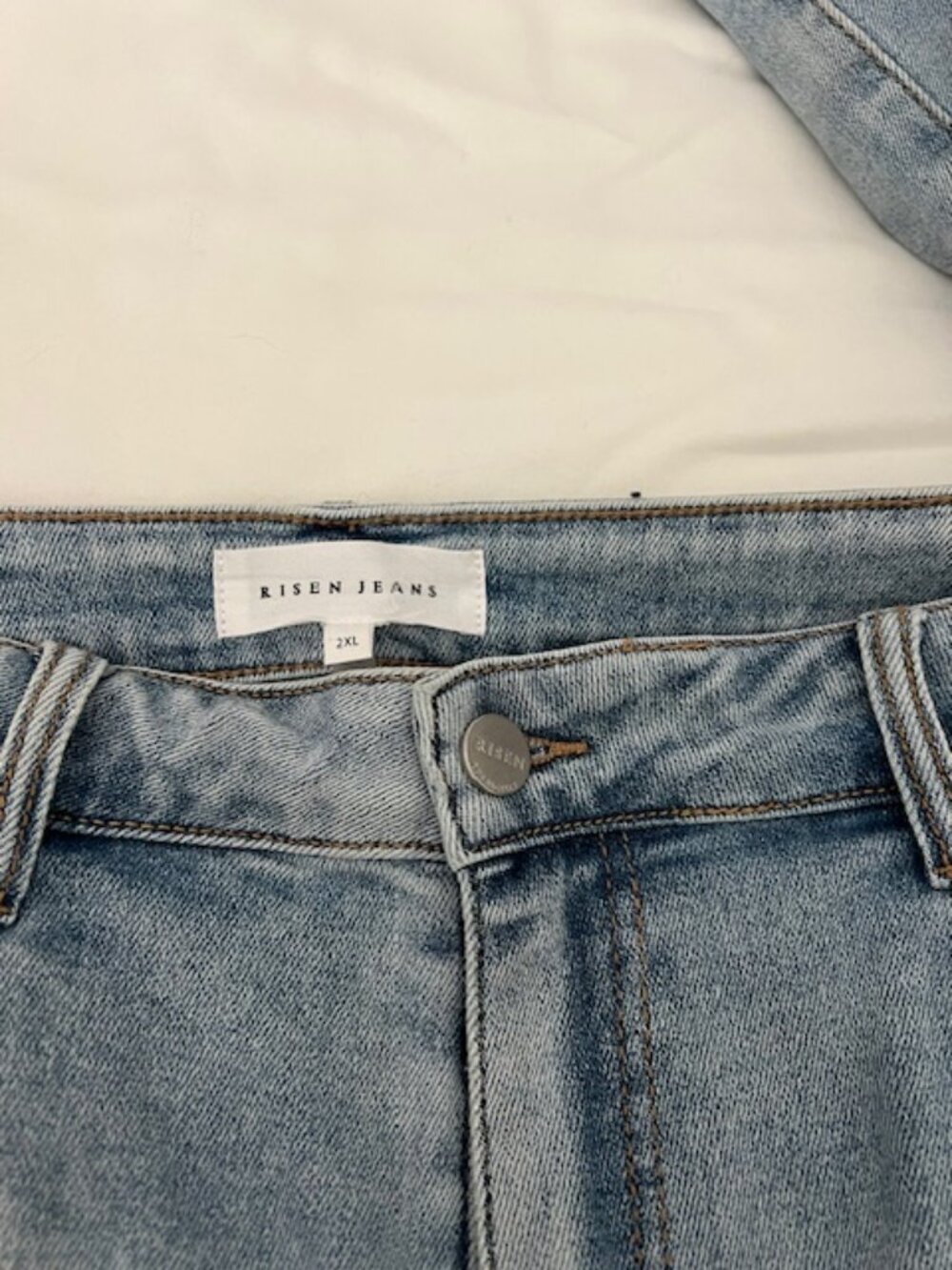 Risen Jeans Light Wash Wide Leg High Rise Women's 2XL Distressed Stretch Denim - Picture 3 of 4